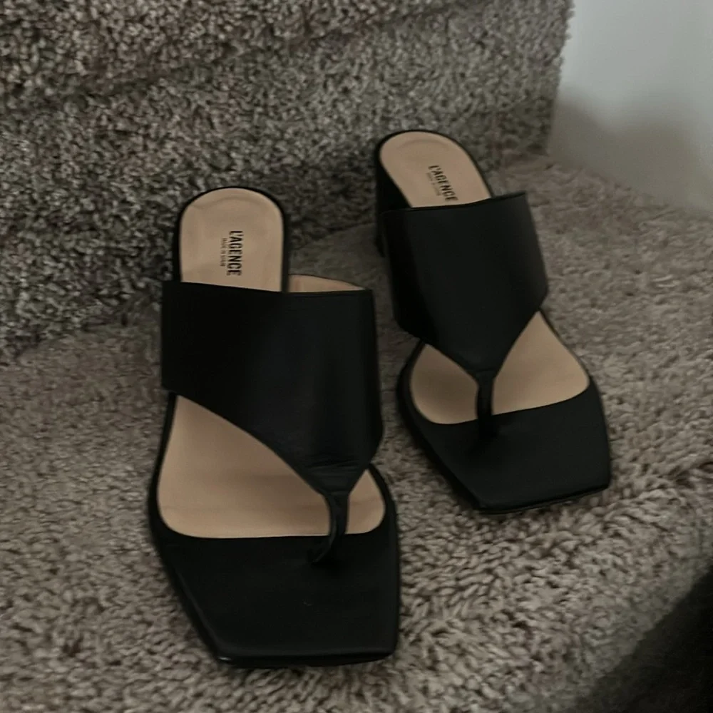 L'AGENCE Estelle Sandal in Size 39.5 - Picture 4 of 8